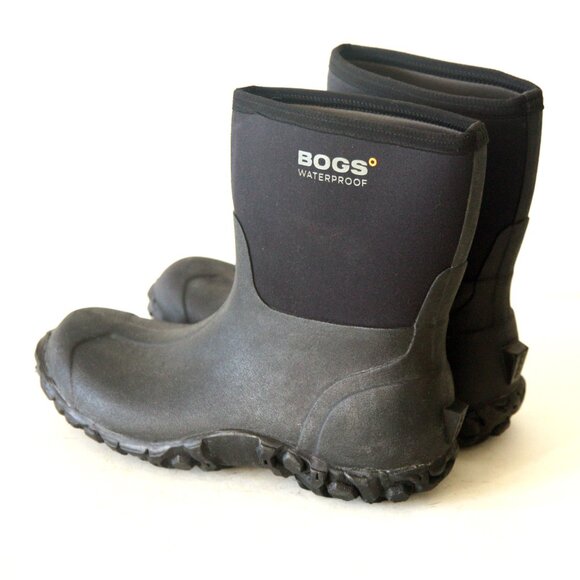 Size 13 - BOGS Mens Classic Waterproof Insulated Mid Boots